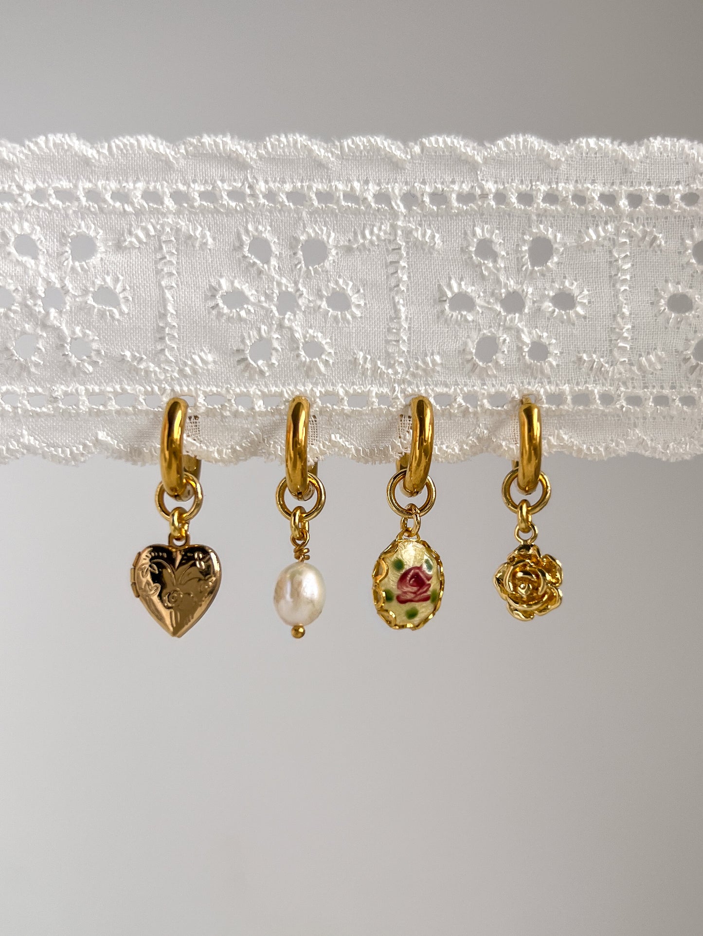 Flora Earring Set