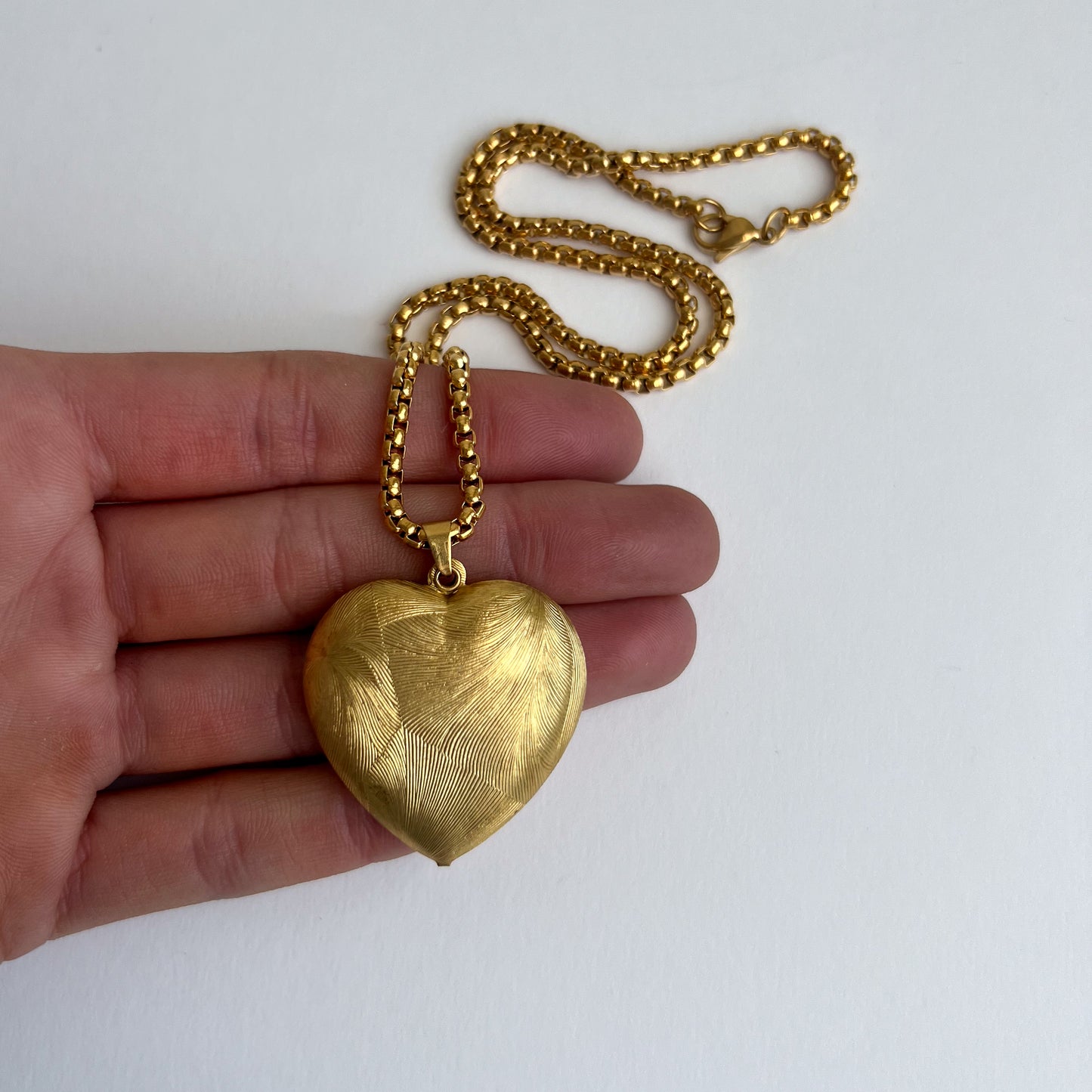 Chunky Heart Pendant Necklace
