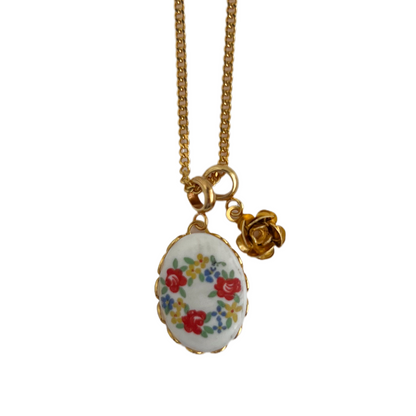 FlowerGirl Pendant Necklace