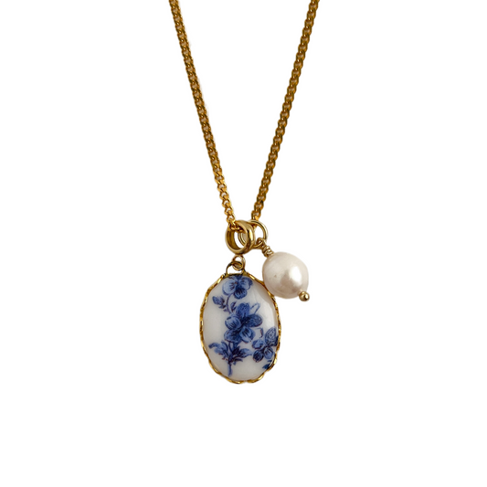 Vintage Blue Floral Pendant Necklace